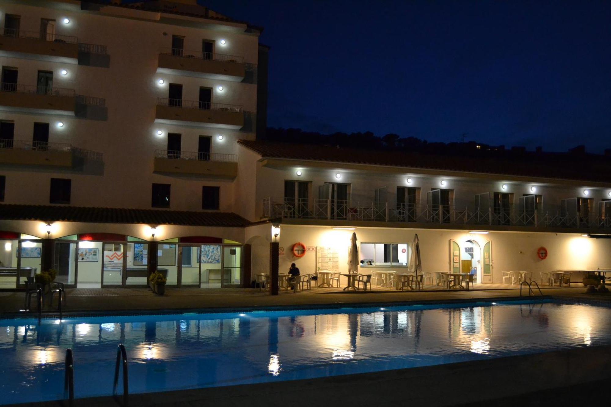 Marina Tossa Hotel Тоса де Мар Екстериор снимка