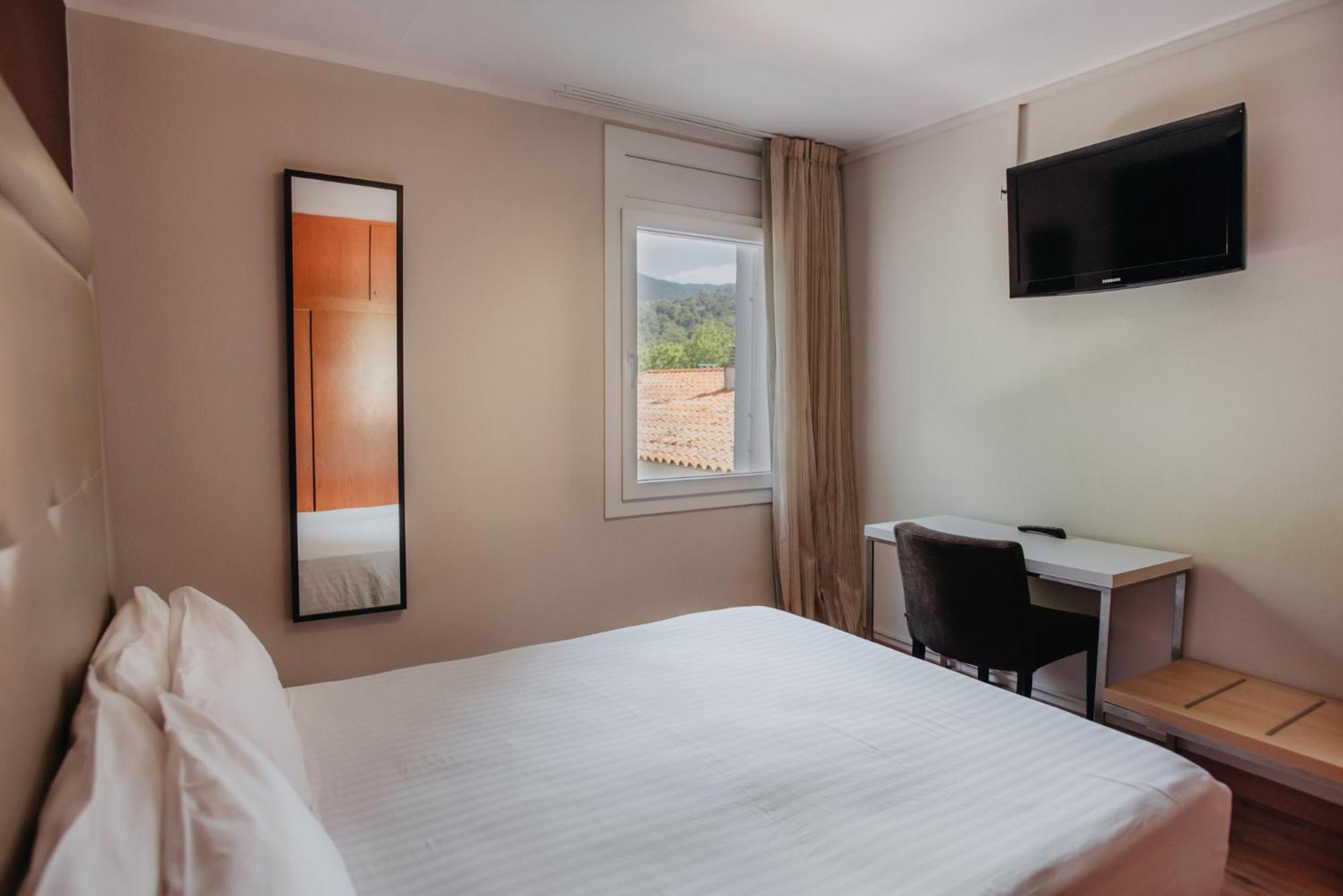 Marina Tossa Hotel Тоса де Мар Стая снимка